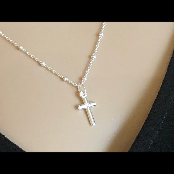 925 Sterling Silver Cross Pendant Necklace - Picture 3 of 6